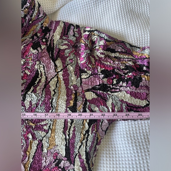 Soft crinkle like stretchy Textured material funky Floral long cardigan size XL - Picture 7 of 10